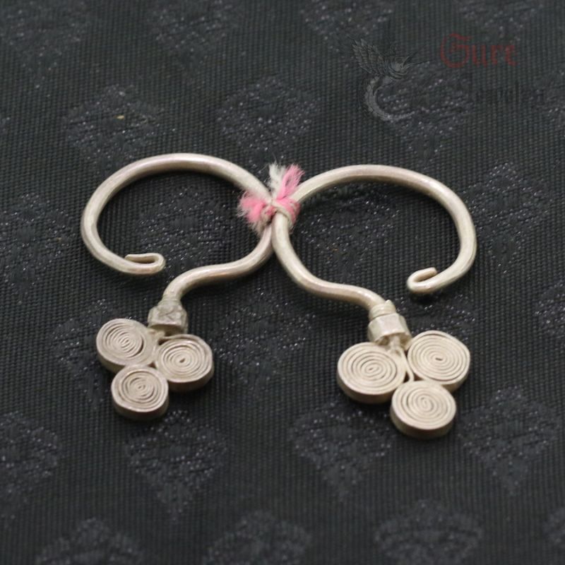 TOP ANGLE – ANTIQUE YAO SILVER SPIRAL EARRINGS PAIR