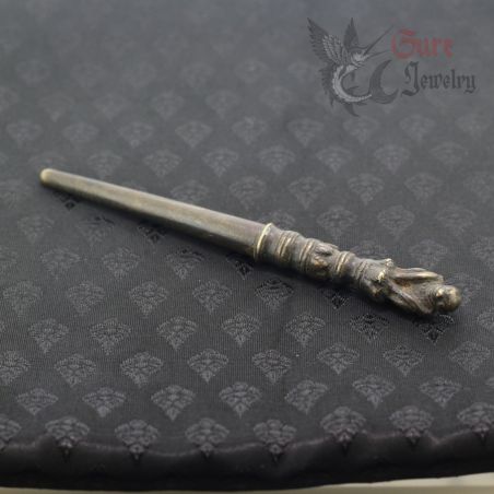 TOP SIDE ANGLE-1 – ANTIQUE BURMESE BRONZE TATTOO TAPPER HEAD